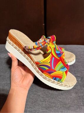 Women's Multicolor Patterned Slide Sandals - Vibrant Rainbow Design